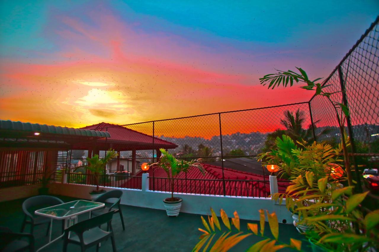 Kandyan Fo Rest Bagian luar foto