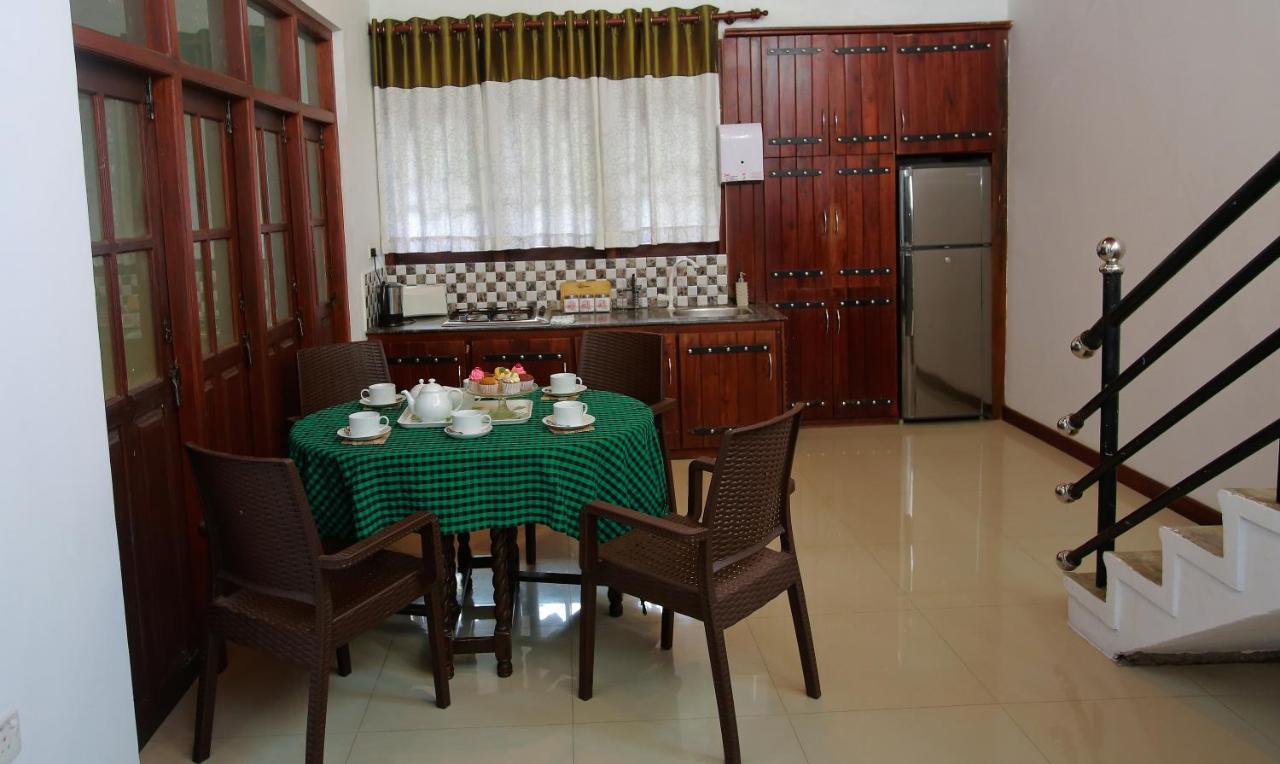 Kandyan Fo Rest Bagian luar foto