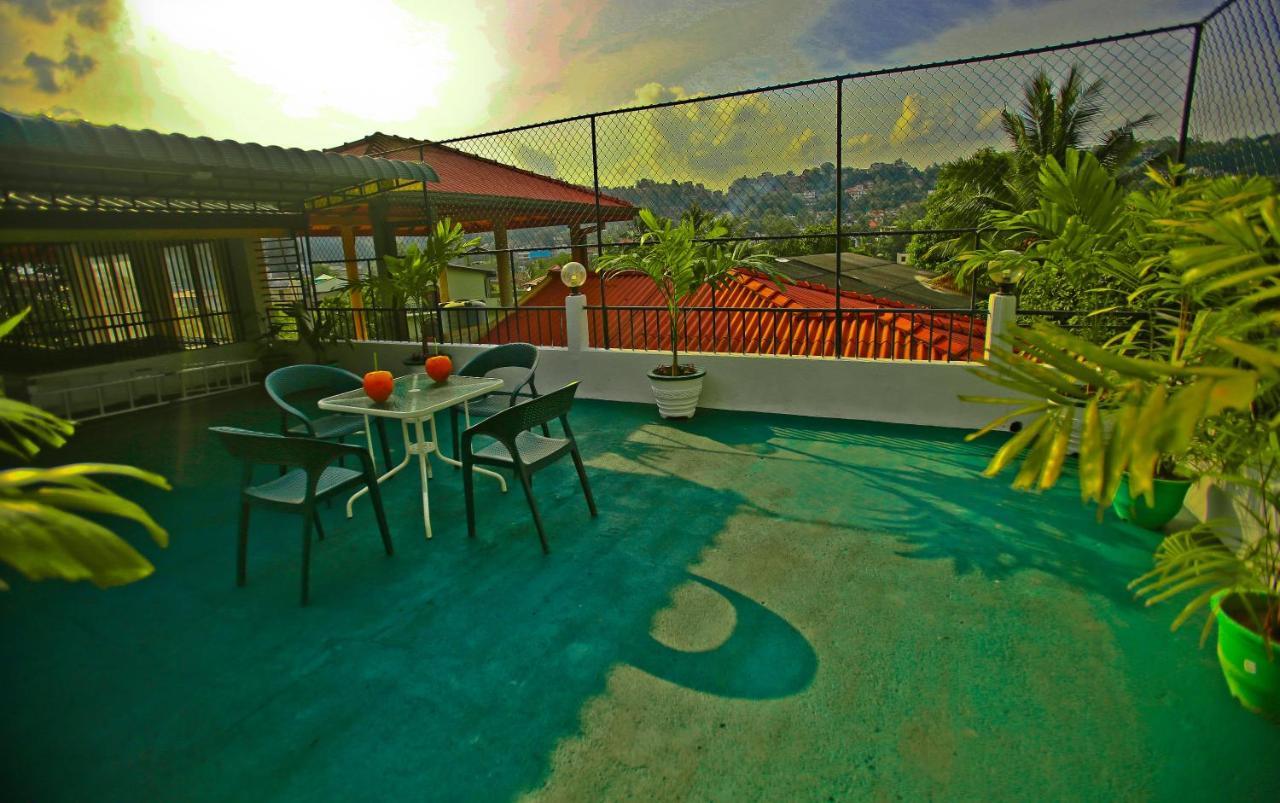 Kandyan Fo Rest Bagian luar foto