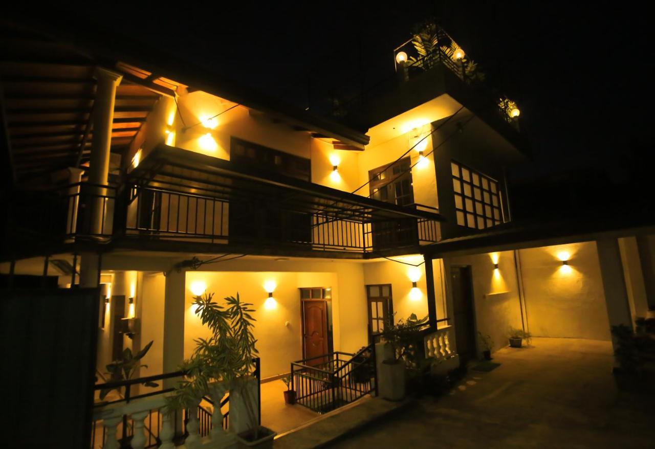 Kandyan Fo Rest Bagian luar foto